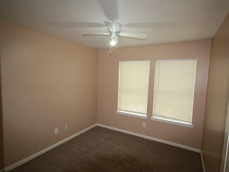 6418 Mountain Pines Ln — Photo 27