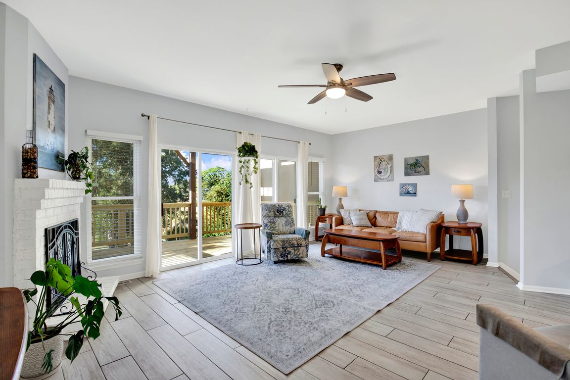 next background image