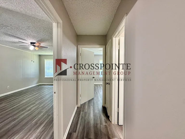 12402 Gentry Triplex — Photo 9
