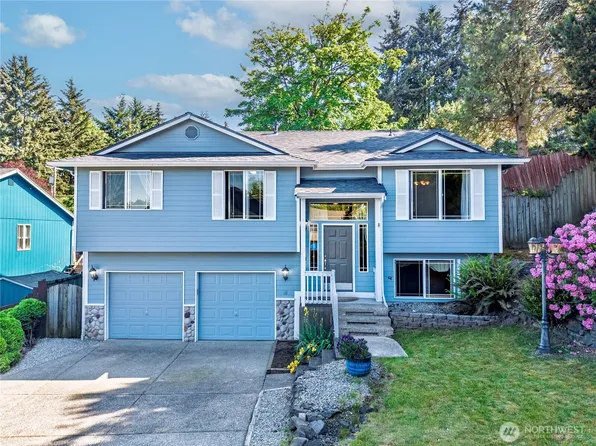 1230 30th Avenue Ct SW, Puyallup, WA 98373