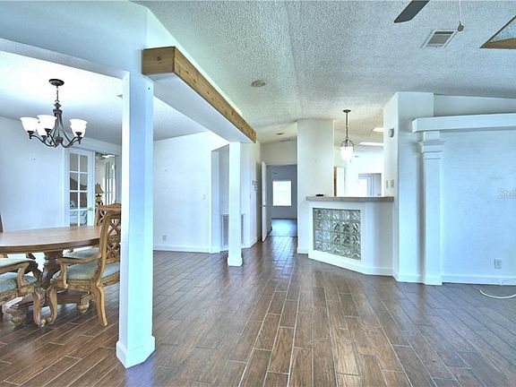 5th image of 3528 Breeze Way
