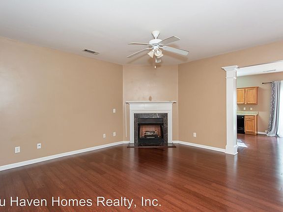 3rd image of 7084 Murphy Joy Ln