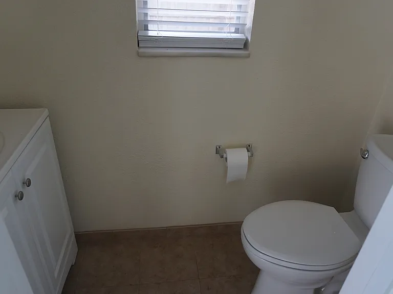 202 Tollgate Trl — Photo 8