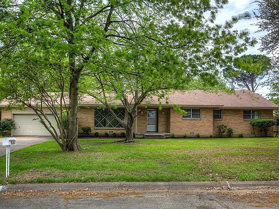 4th image of 6307 Chapman Dr