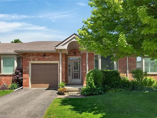 96 Bluelagoon Dr, Hamilton, ON L0R 1W0