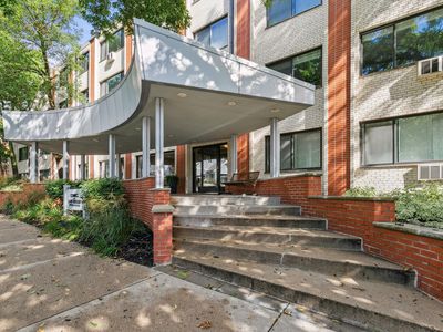 2700 W 44th St APT 209, Minneapolis, MN, 55410