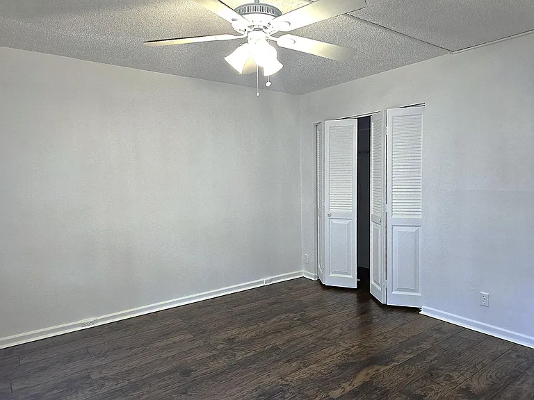 2803 Victoria Way #B1 — Photo 9