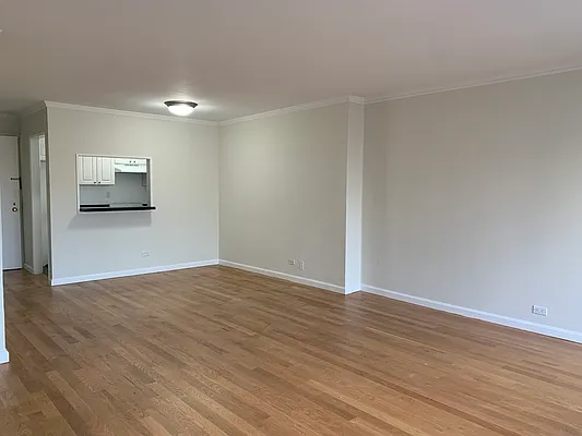 Rented by Stonehenge NYC LLC | media 20