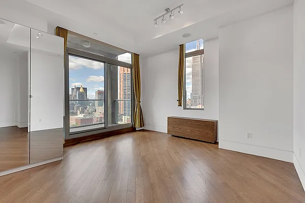 Rented by Cooper & Cooper Real Estate | media 33