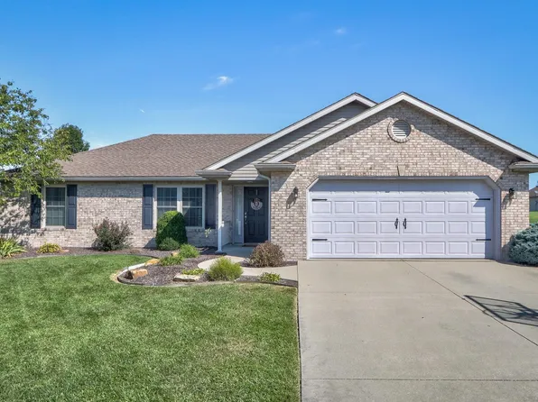 414 W Pinewood Ct, Huntingburg, IN 47542