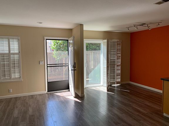 2nd image of 1667 Kentfield Ave
