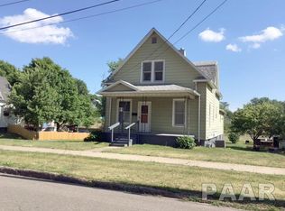 420 W Walnut St, Canton, IL 61520