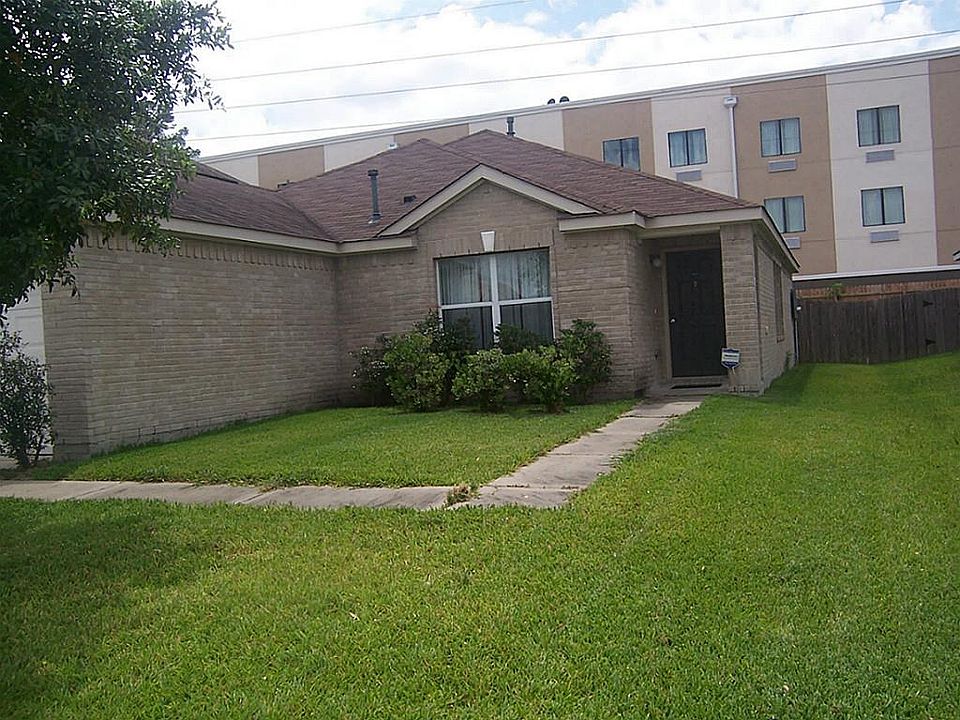1st image of 19423 Remington Bend Dr