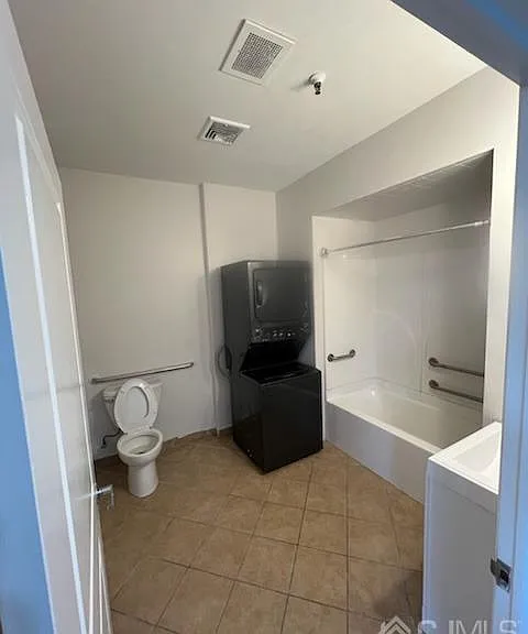 495 Avenel St #1 — Photo 6
