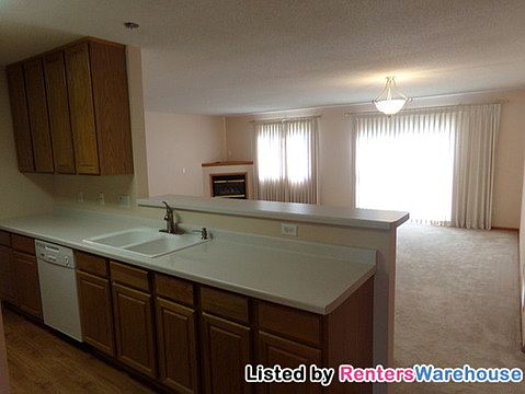 4th image of 644 Monn Ave
