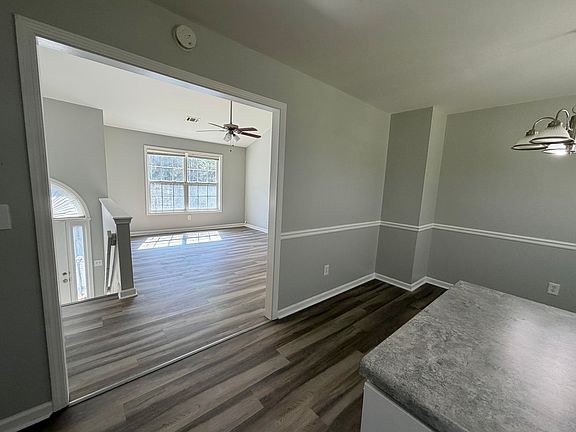 4th image of 745 Auburn Ridge Way