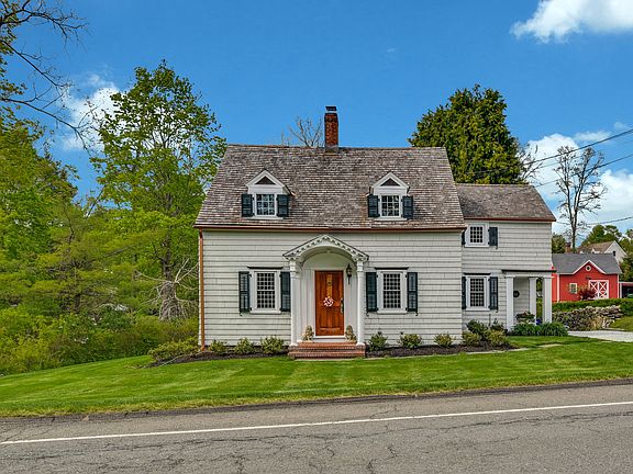14 Barry Avenue