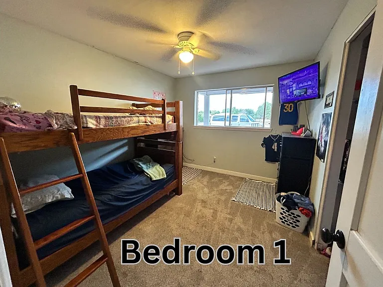 2555 San Andres Dr — Photo 10