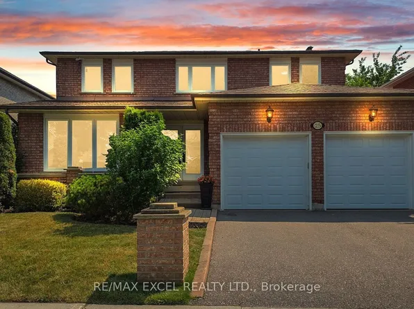 25 Smithy St, Markham, ON L3P 6N1