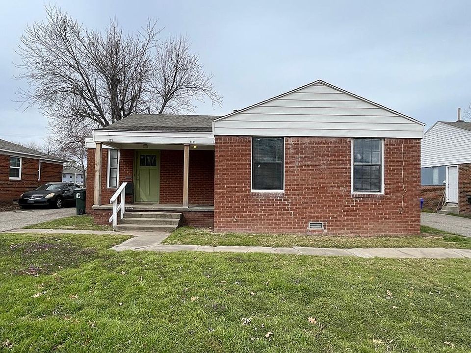 1st image of 1131 E Arkansas St
