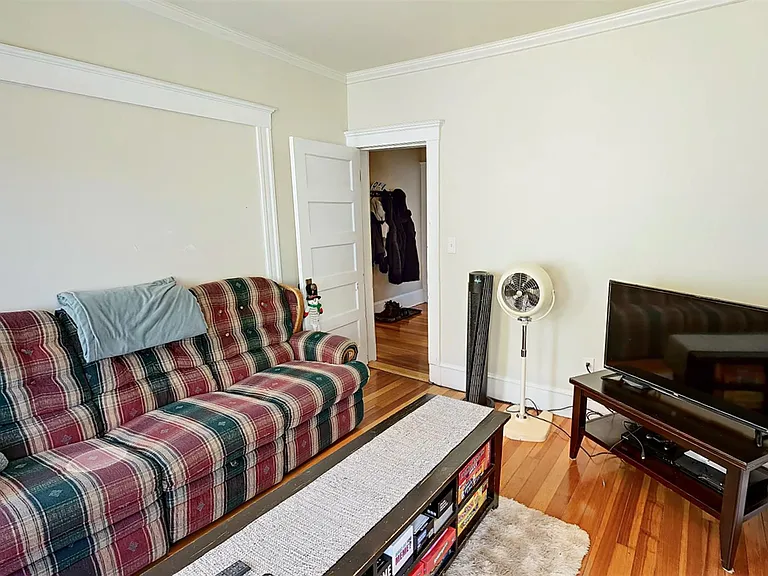 3 Heath St #3 — Photo 10