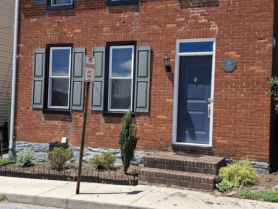 1st image of 26 Cottage St