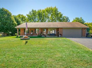 30 Dragon Dr, Eaton, OH 45320
