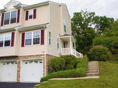 2402 Rockledge Ct, Wappingers Falls, NY, 12590