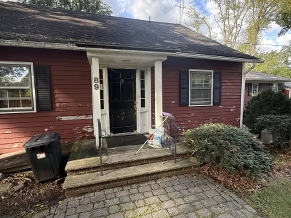 89 Old Clinton Rd, Raritan Twp., NJ 08822