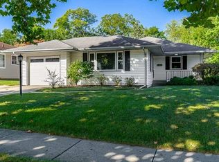 2323 Wisconsin Rd, Rockford, IL 61108