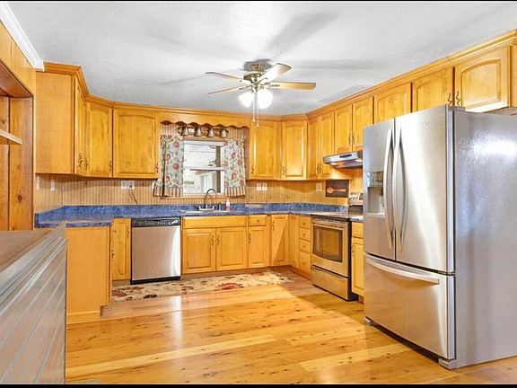 2nd image of 544 Salisbury Branch Rd