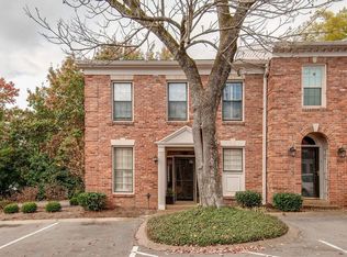 2060 Graybar Ln, Nashville, TN 37215
