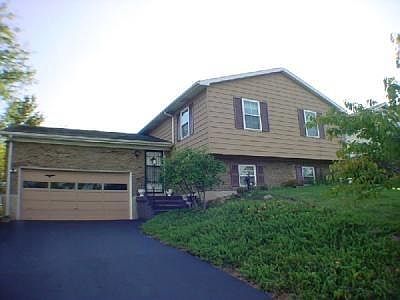 1st image of 148 E Tiverton Way