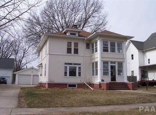 72 N Avenue C, Canton, IL 61520