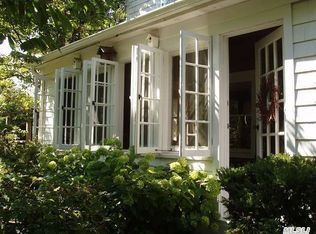 47 N Country Rd, Mount Sinai, NY 11766