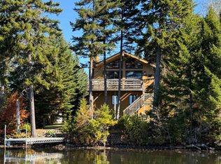 521 Beach Rd, Pittsburg, NH 03592