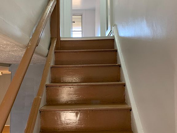 3rd image of 4627 Wilbrock St