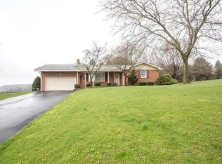 551 Cherry Hill Rd, Nazareth, PA 18064