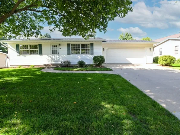 406 Plum St, Solon, IA 52333