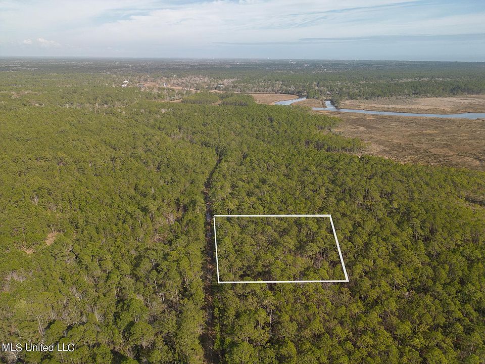 1st image of 0 Edgewater Dr #6