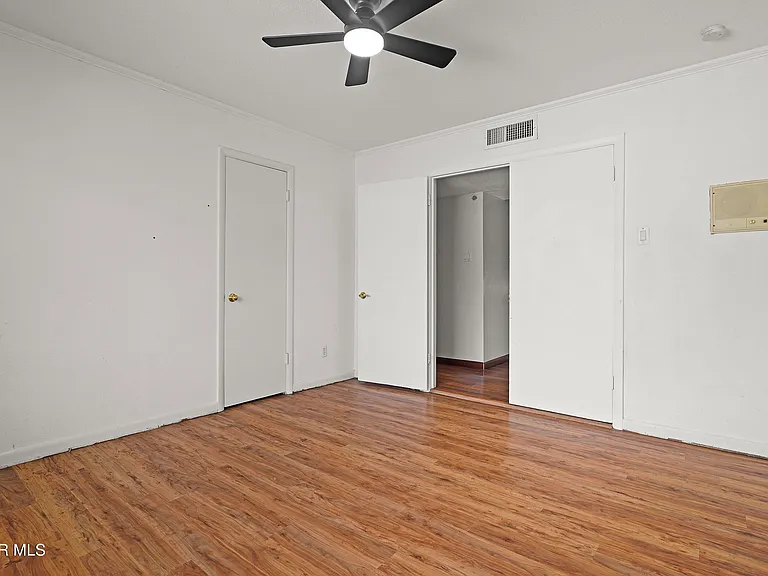 6417 Pino Real Dr — Photo 32