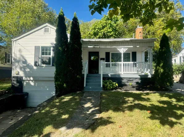 300 Norwood Dr, Richmond, KY 40475