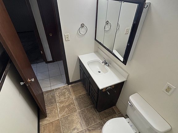 3rd image of 1110 5th Ave #5
