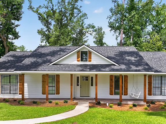 2nd image of 2402 Spring Valley Cir