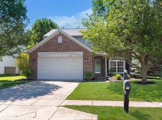 12581 Brookhaven Dr, Fishers, IN 46037
