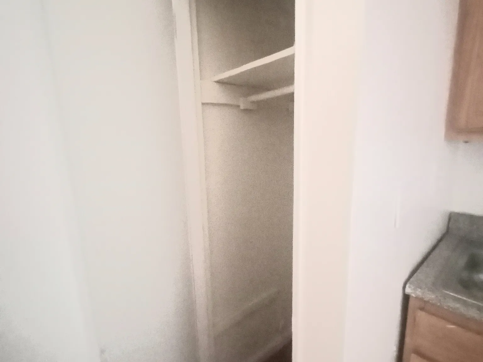 Studio, 650 sqft, $1,650 — Photo 2