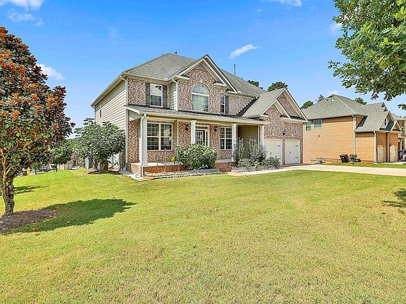 2nd image of 8 Bryce Creek Dr