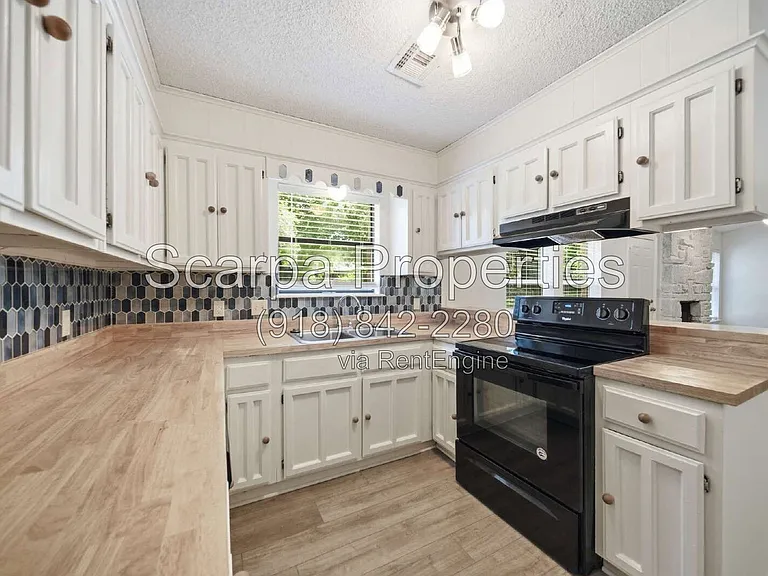13621 S 285th East Ave — Photo 8
