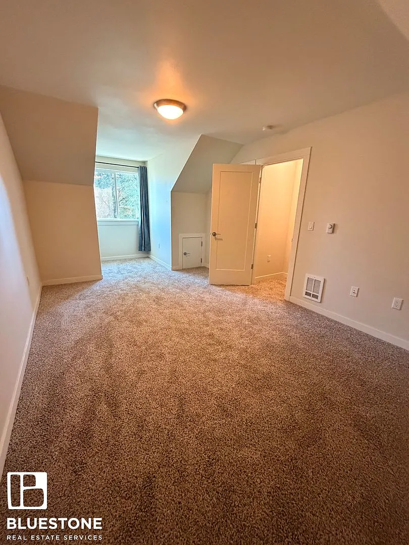 Spacious 3BR/2.5BA Townhome + Modern Updates + Parking! Available NOW — Photo 1