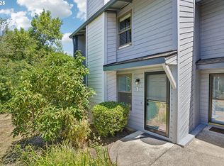 7915 SW Fanno Creek Dr APT 1, Tigard, OR 97224